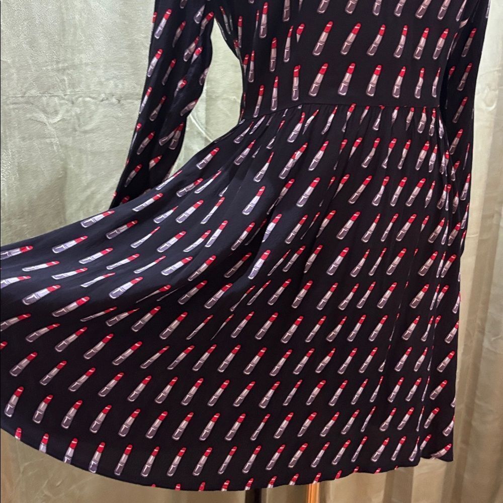 Forever 21 lipstick 💄 print Long Sleeve Dress, S - Picture 6 of 11